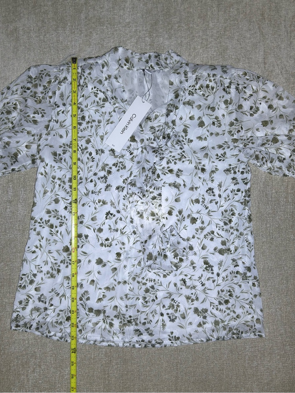 Calvin Klein White Blouse with Olive Floral Print Cottagecore - Picture 2 of 14